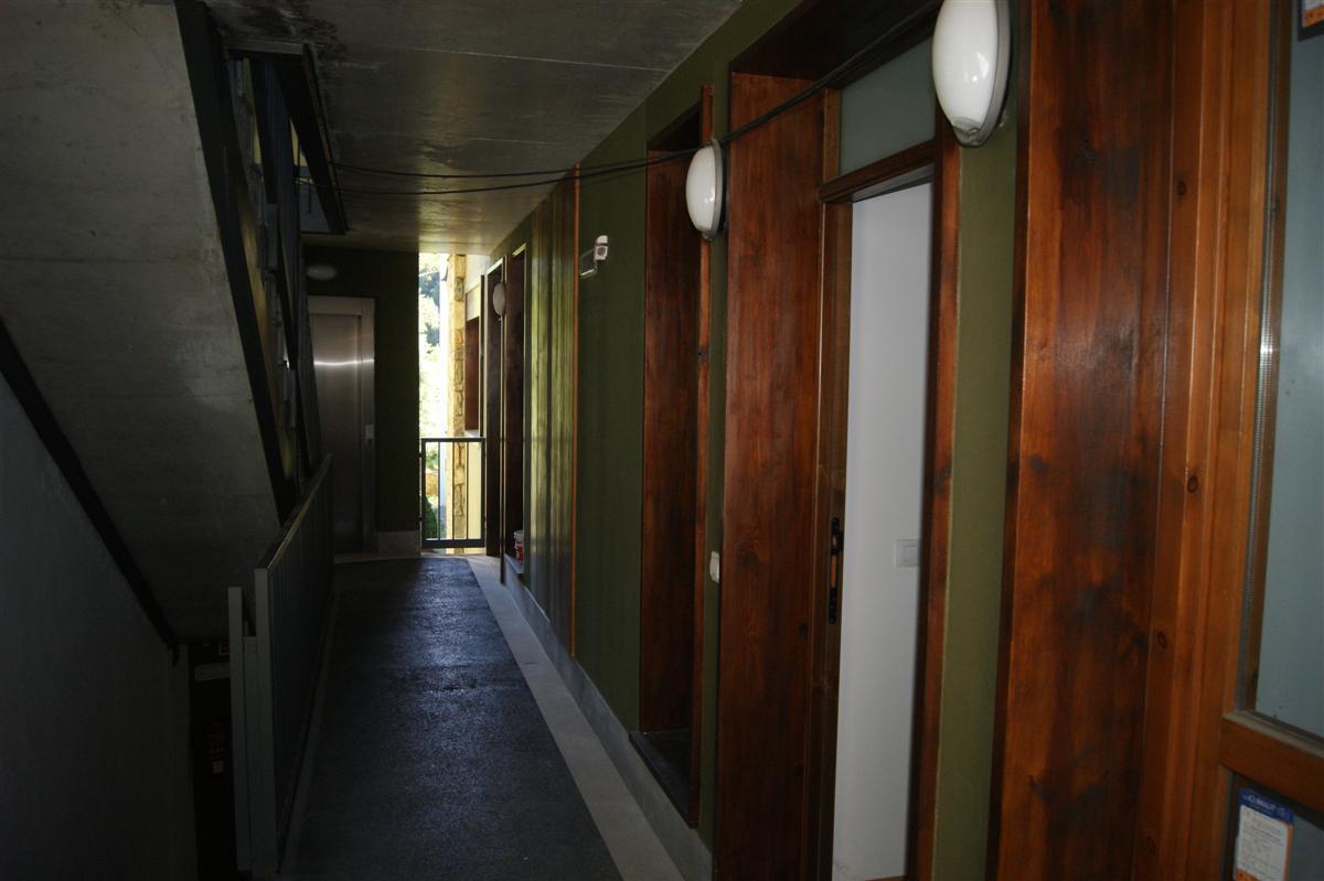 Apartaments Els Esquiadors Ллортс Экстерьер фото
